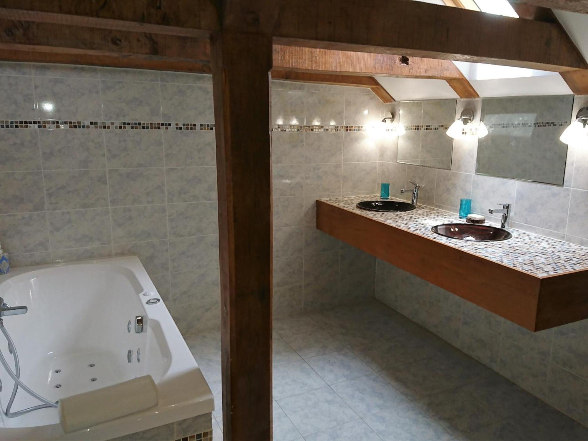Chateau La Servayrie - Chambre D'Hotes Marcillac-Vallon Oda fotoğraf